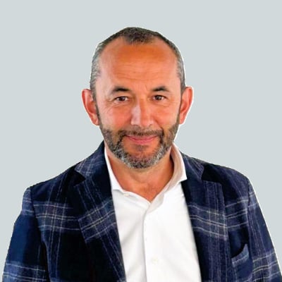Gabriele Pusinelli AUTOGUIDOVIE
